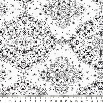 Tecido-Tricoline-Bandana-Fundo-Branco-9427.