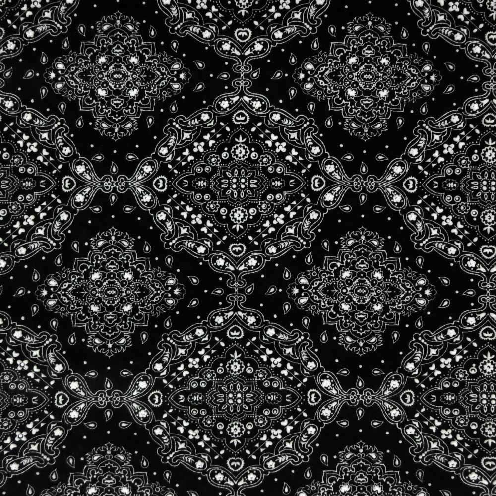 Tecido-Tricoline-Bandana-Fundo-Preto-9426