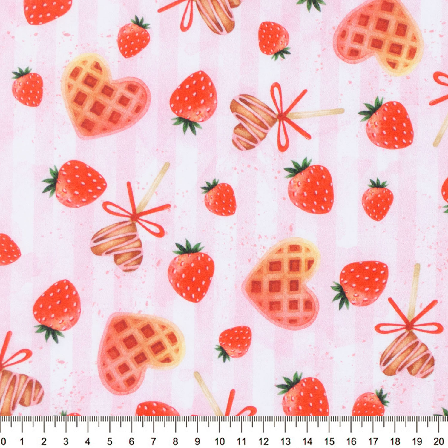 tecido-tricoline-morango-morango-com-waffle-20cm-11374