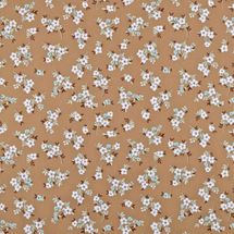 tricoline-flor-creme-fundo-bege-escuro-della-aviamentos